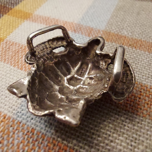 925 Sterling Silver Turtle - Picture 2 of 3